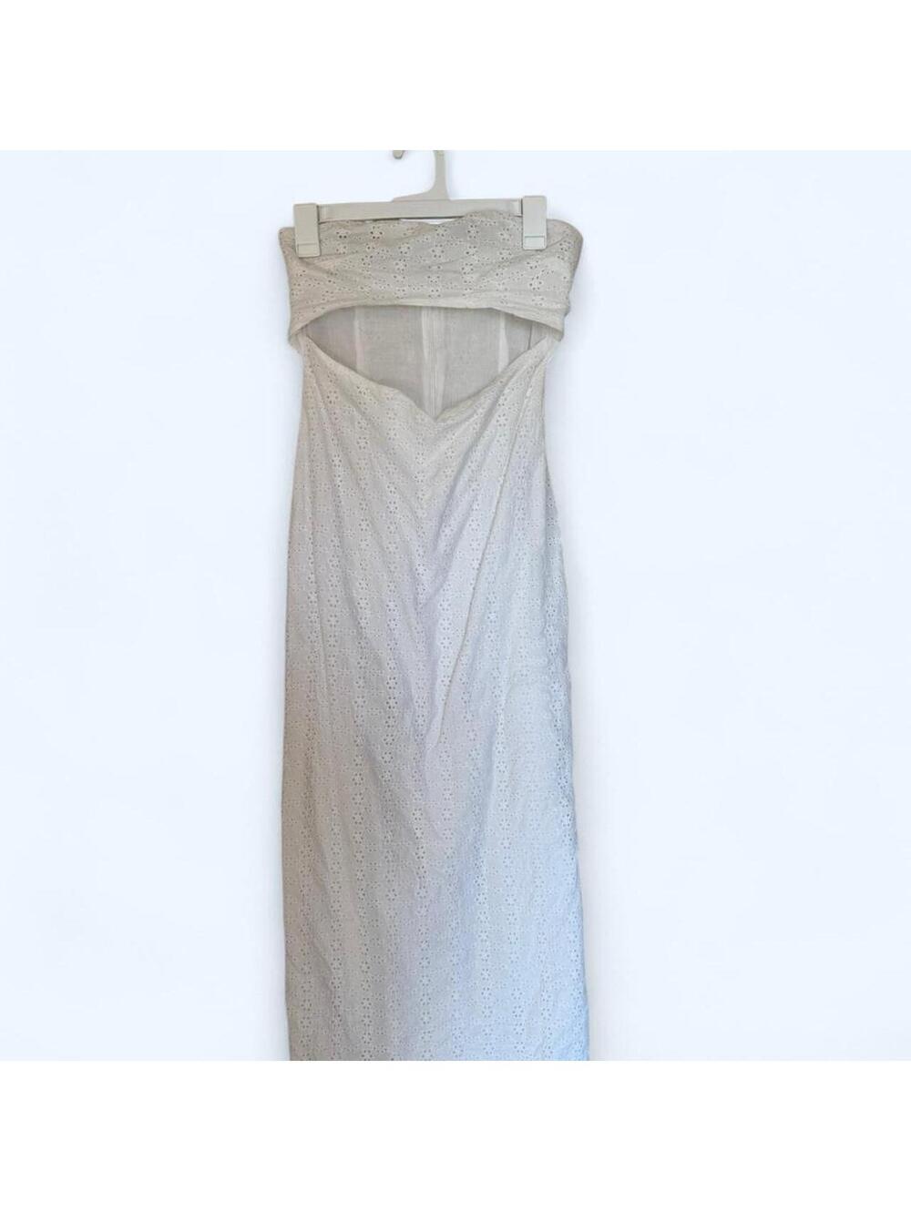 White Pepper Mayo lace midi dress